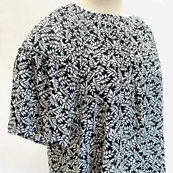 NWT CROFT & BARROW Women Short Sleeve Pullover Casual Black Floral Shirt Size XL - Picture 5 of 14